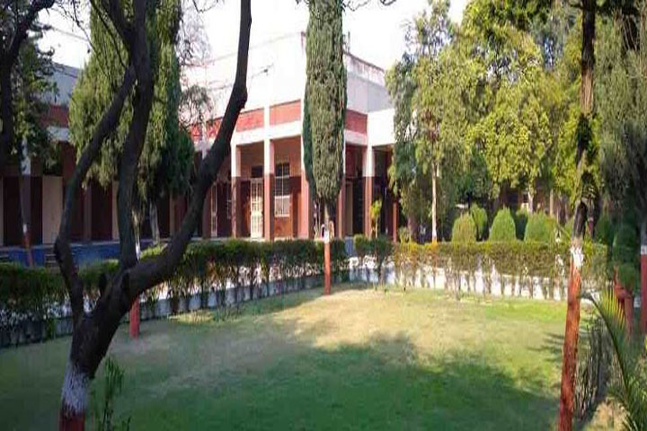 https://cache.careers360.mobi/media/colleges/social-media/media-gallery/10110/2020/3/20/Campus View of SD College Hoshiarpur_Campus-View.jpg